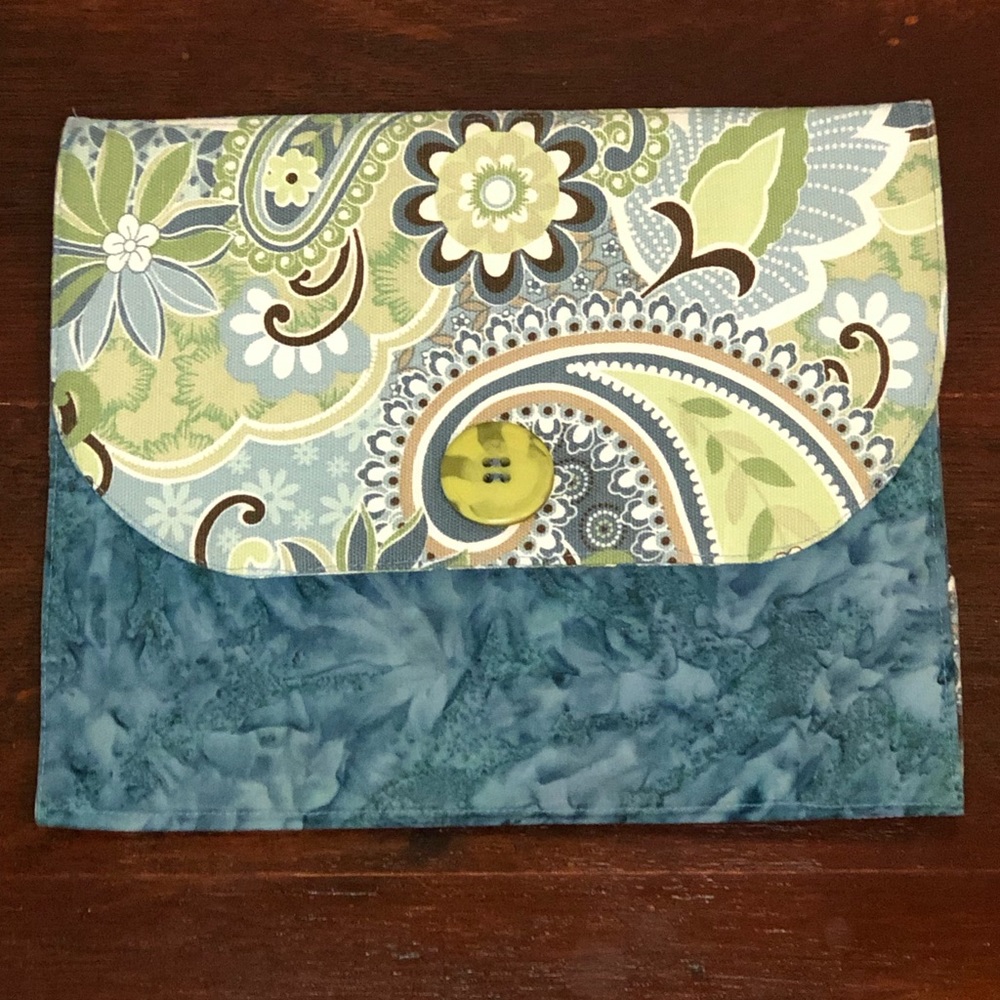Custom Cloth IPad or Tablet Tri-Fold Case - Picture 7 of 7